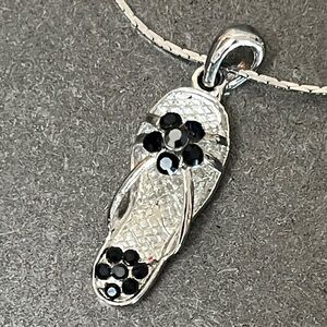 Elegant Silver Sandal Pendant Necklace